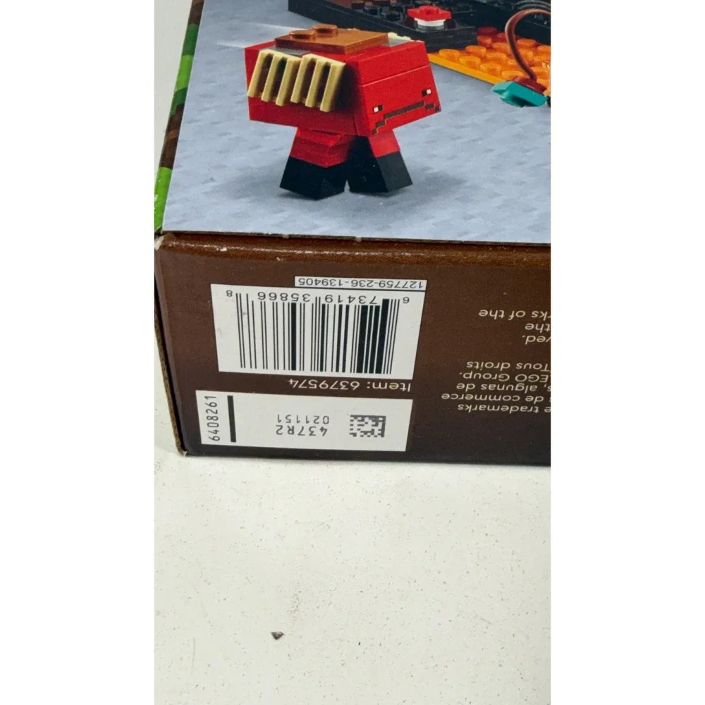 LEGO Minecraft The Nether Bastion 21185 Building Toy Set 300 Pieces New Sealed